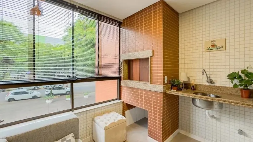 Imagem Apartamento Locado 3 Quartos sacada e churrasquira, Av. Panamericana - Lindoia