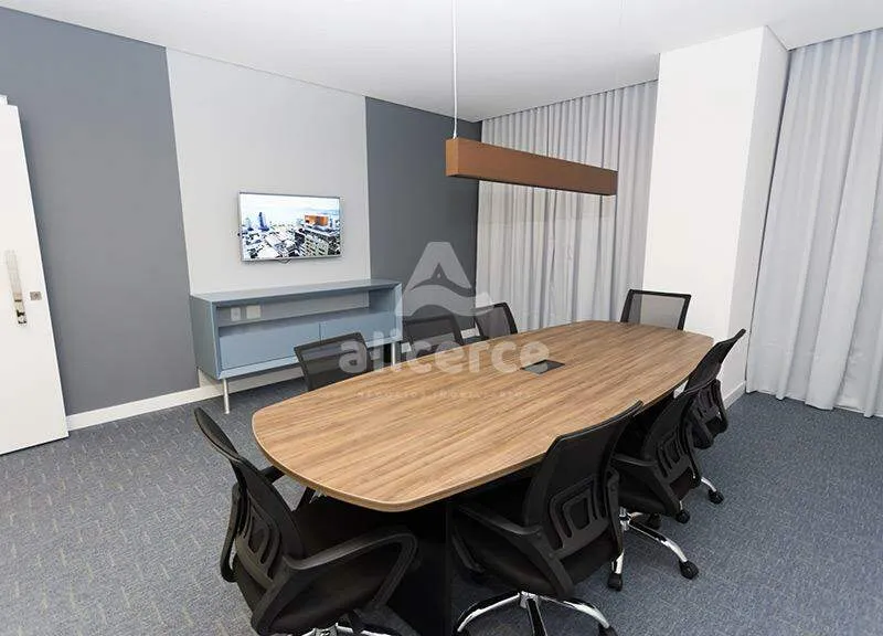 Imagem Sala para aluguel com , 24,36m² em Estreito Florianópolis