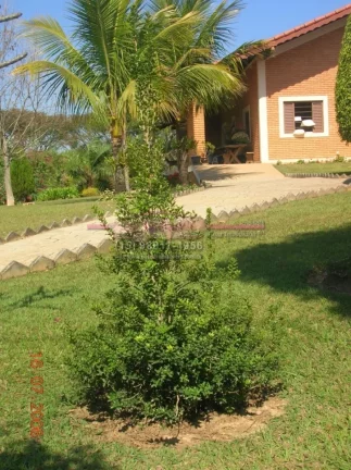 Foto do imóvel Chácara a venda na Chácara dos Pinhais, Boituva, interior de São Paulo, km 116 Castelo Branco Ter...
