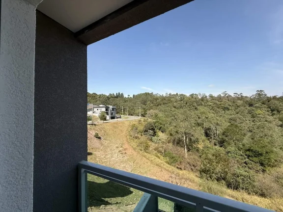 Imagem Casa Top com 4 Garagens, Vista para Mata e Salão de Festas