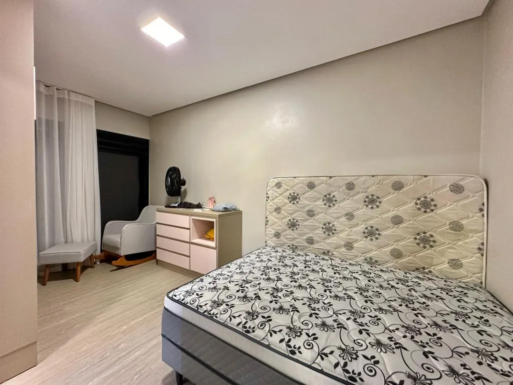 Imagem Casa em Condominio 3 Dormitórios - Bairro Araçá
