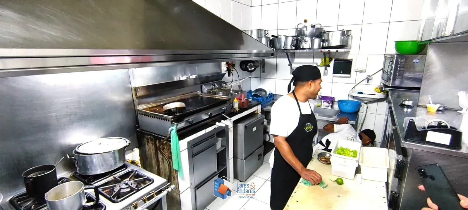 Imagem PONTO À VENDA, RESTAURANTE EQUIPADO E MOBILIADO A VENDA EM LOCALIZAÇÃO PRIVILEGIADA PRÓXIMO DO METRÔ NO CORAÇÃO DE SANTANA.