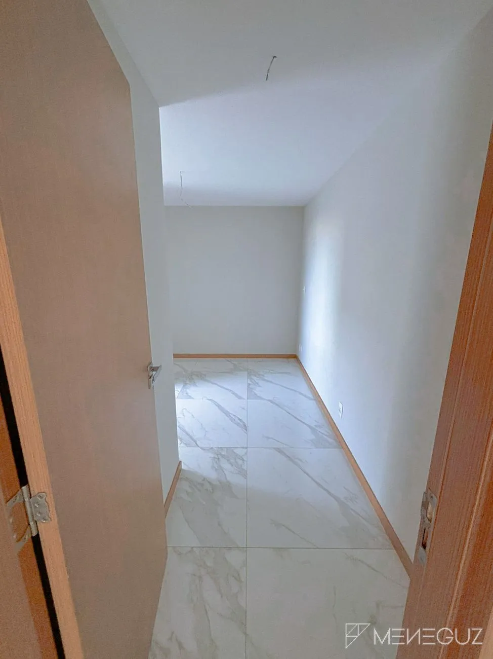 Imagem A nova fase de sua vida na Praia do Morro: Apartamento de 2 quartos no Edifício Villa Oceânica.