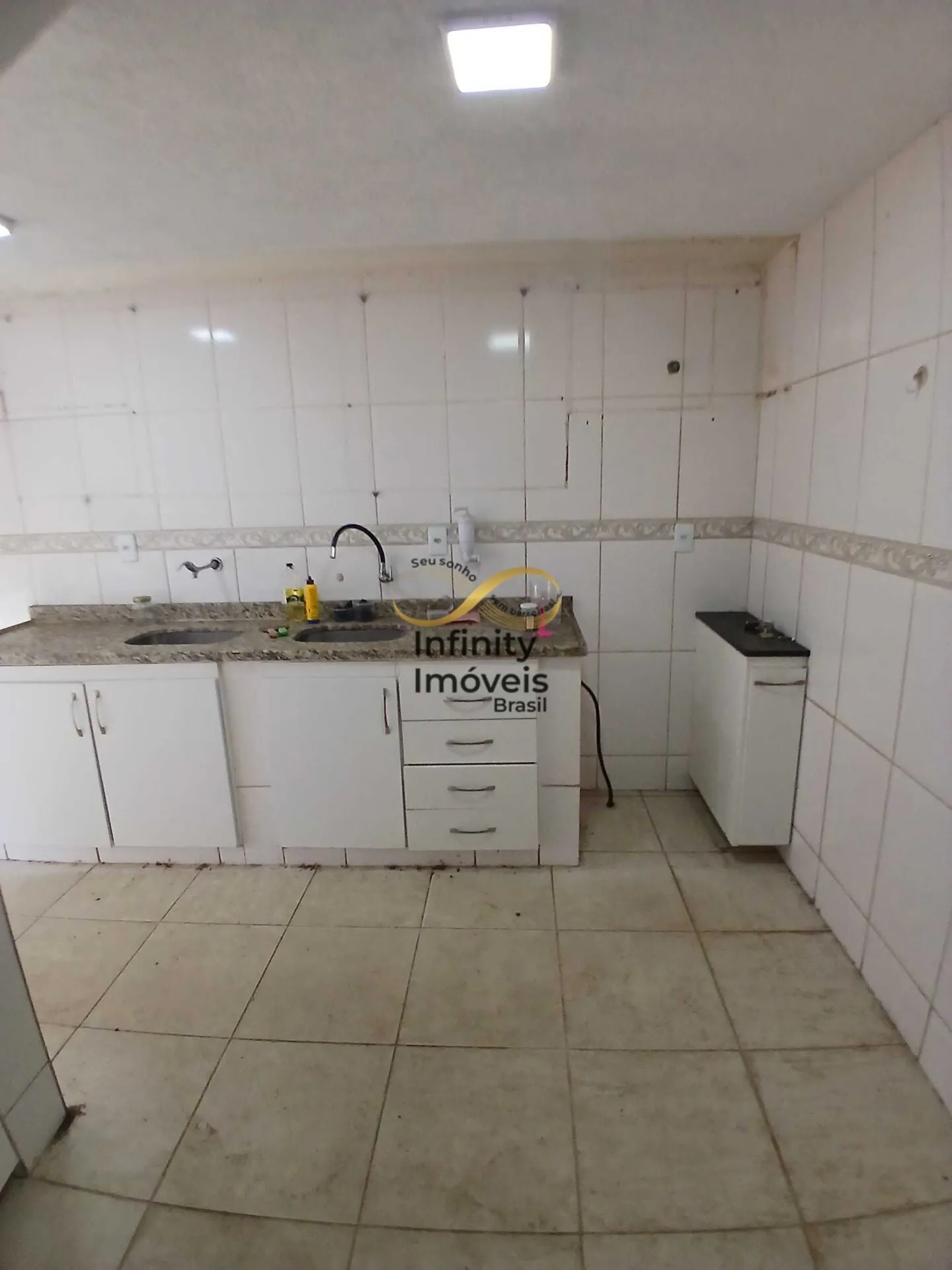 Imagem Casa à venda no bairro Serrano - Belo Horizonte/MG
