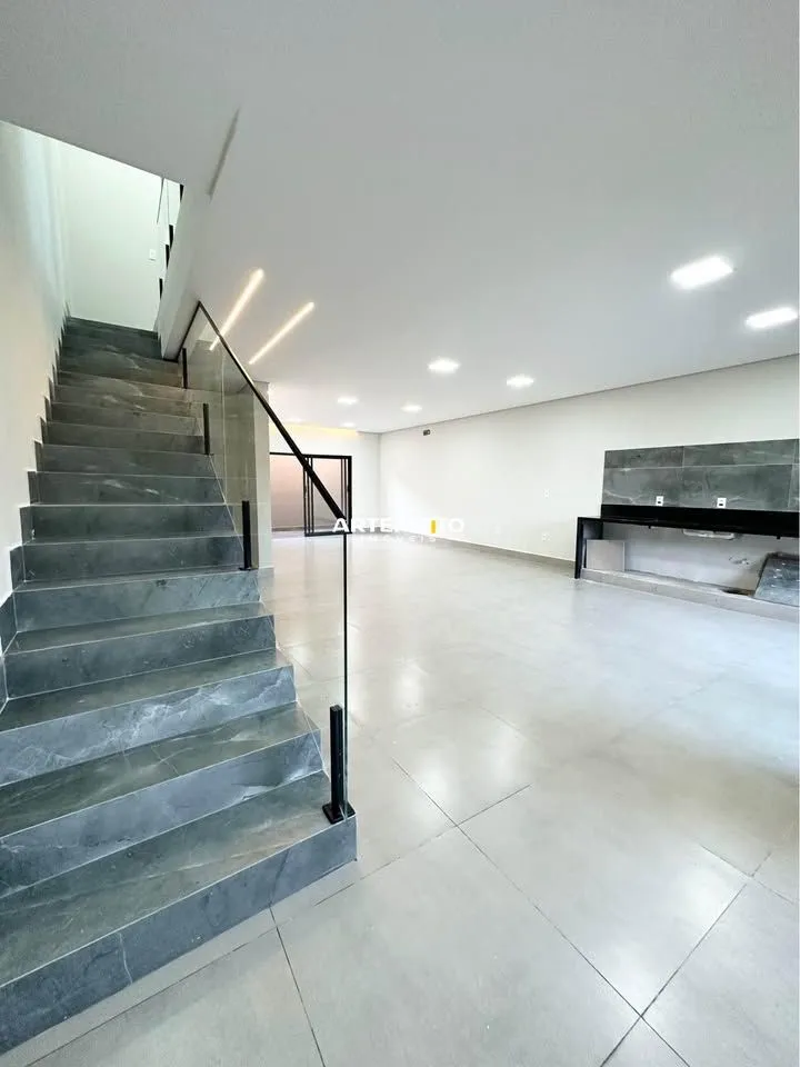 Imagem Casa à venda em Franca, Jardim Três Colinas, com 3 quartos, 147m2