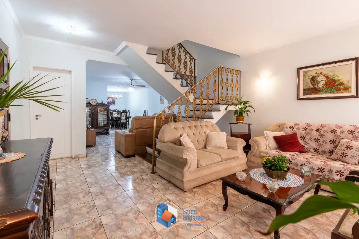 Imagem Casa para venda em Cidade Monções com 3 quartos, sendo 1 suíte, 165m²