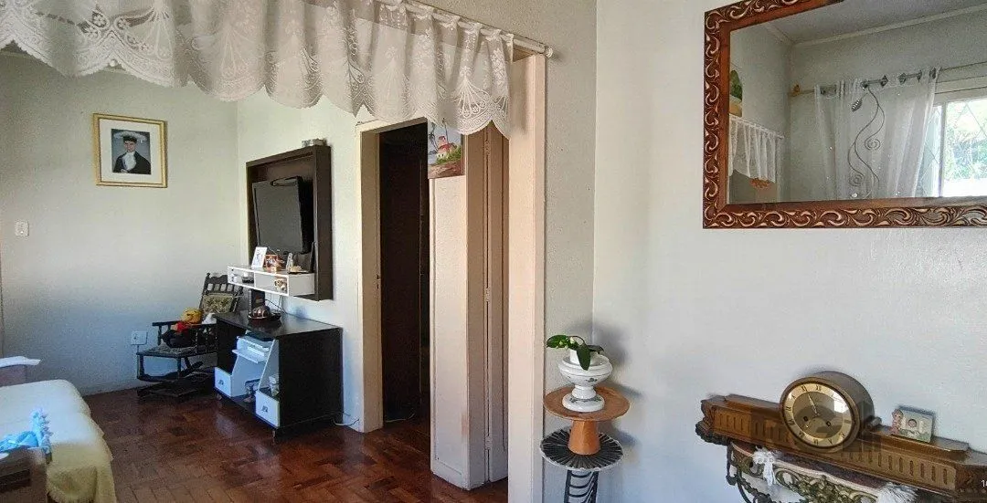 Imagem Casa | 3 quartos | 243,93m2 | 8 vagas | Bairro Nonoai