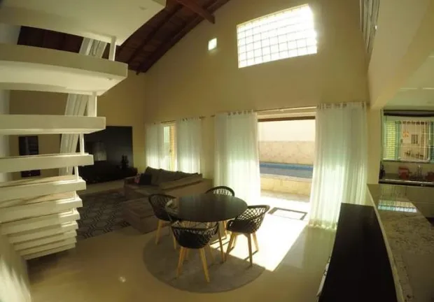Imagem Sobrado com 4 Quartos à Venda, 223 m² em Flórida - Praia Grande