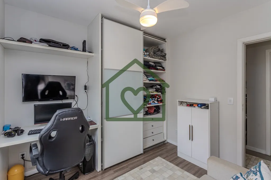 Imagem Apartamento com 71m² privativos, 2 dormitórios sendo 1 suíte, living para 3 ambientes, churrasque...