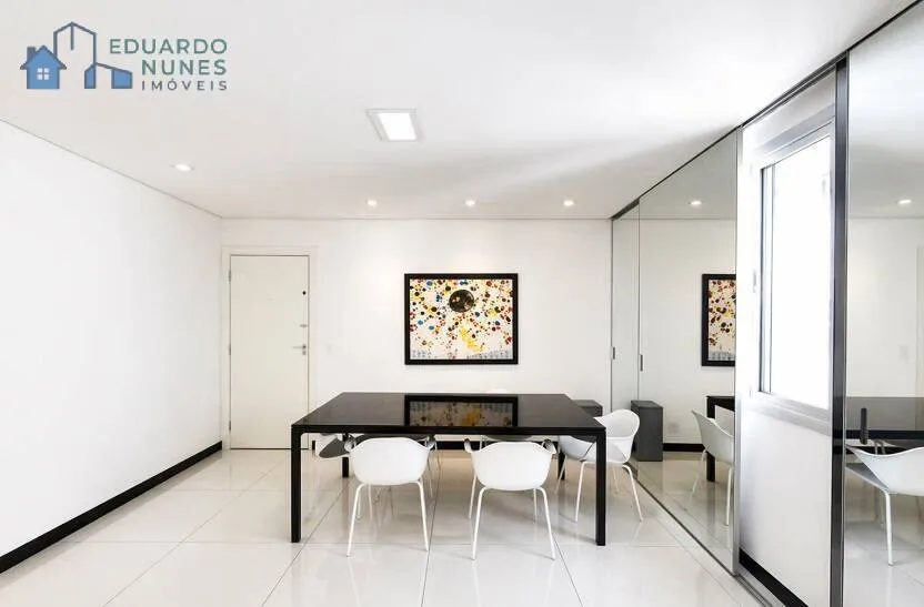Imagem APARTAMENTO TODO REFORMADO COM 03 QUARTOS, VAGA NO ANCHIETA.