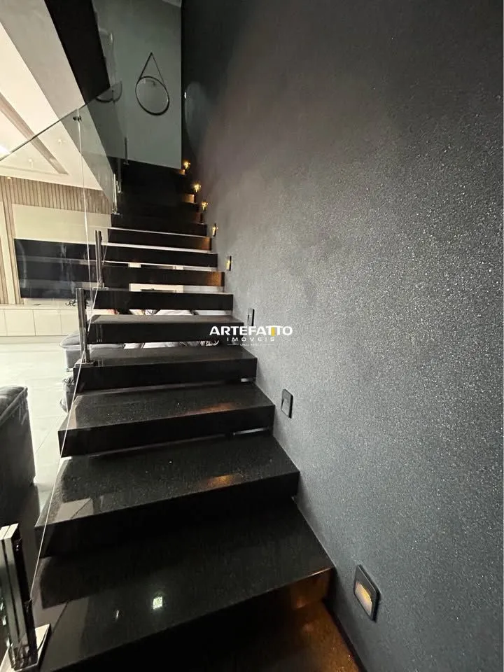 Imagem Sobrado à venda em Franca, Residencial Zanetti, com 3 quartos, 292m2