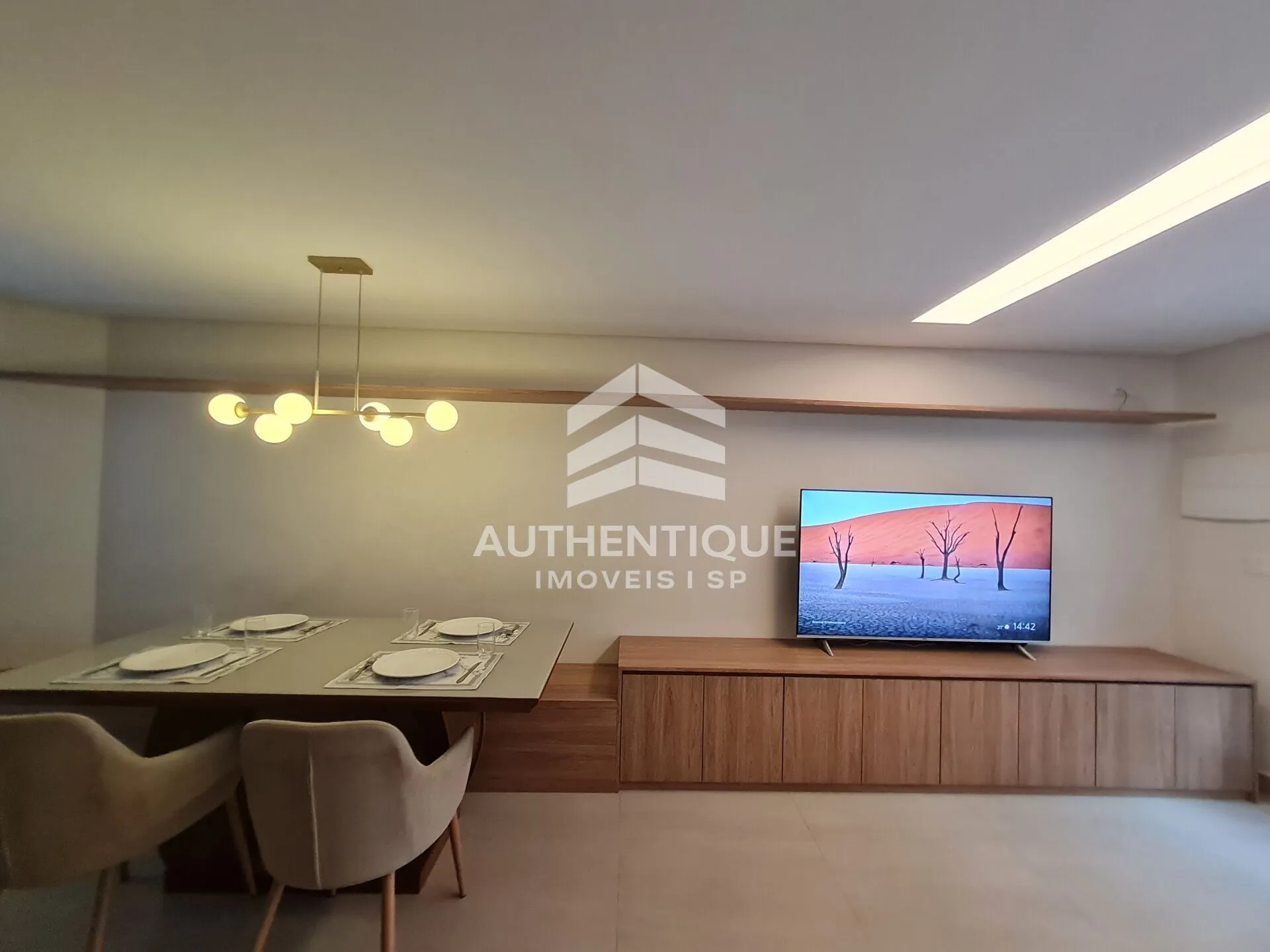 Foto do imóvel Casa à venda em Rua Joaquim de Andrade