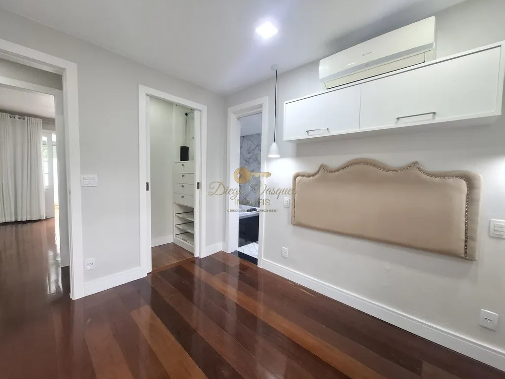 Imagem Casa em Condomínio para Venda em Teresópolis / RJ no bairro Green Valley