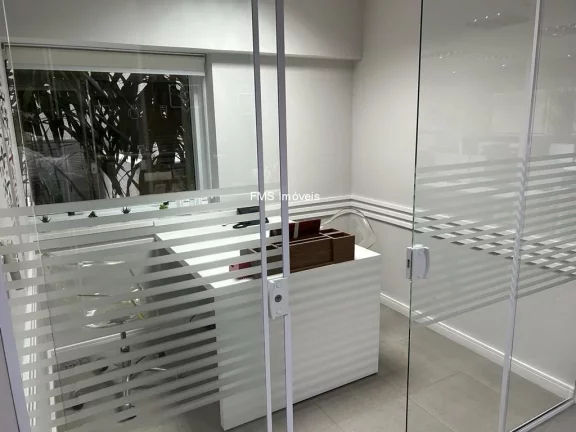 Imagem Conjunto comercial com 152m² para alugar no Itaim Bibi.