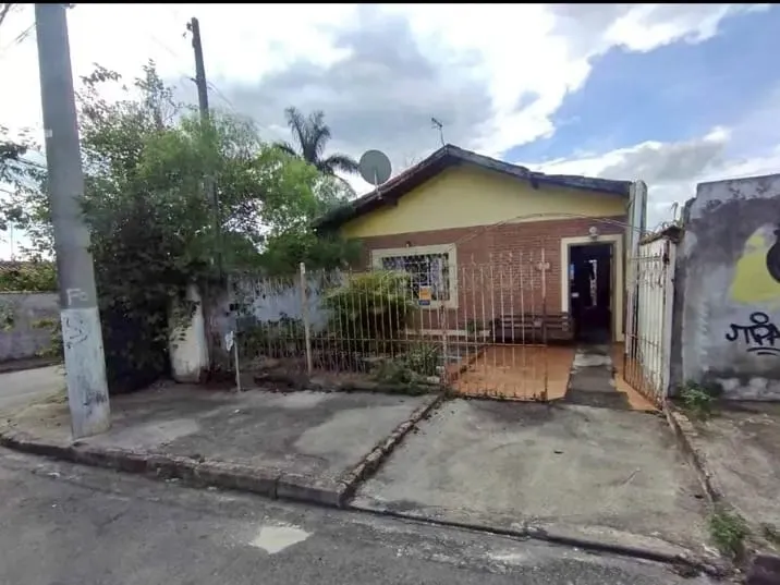 Foto do imóvel Grande Oportunidade de Investimento: Imóvel Amplo no Bairro Santana com Potencial para Construção e Regularização por Usucapião