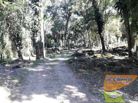 Imagem Linda Chacára no Horto Florestal - Área do Terreno 10.750 metros quadrados.