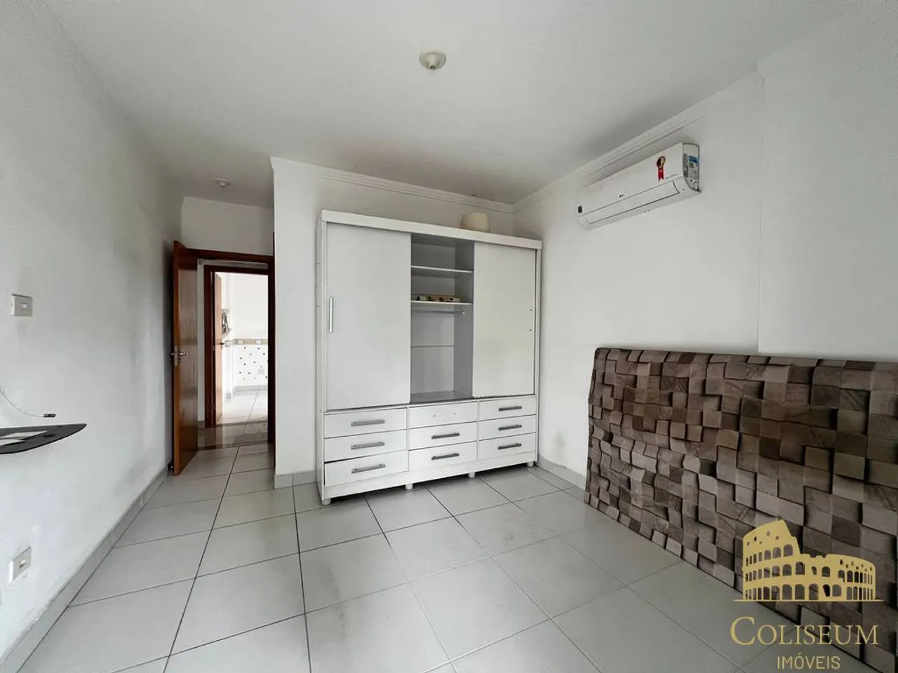 Imagem Apartamento com 2 dormitórios para alugar, 82 m² por R$ 3.500,00/mês - Canto do Forte - Praia Grande/SP