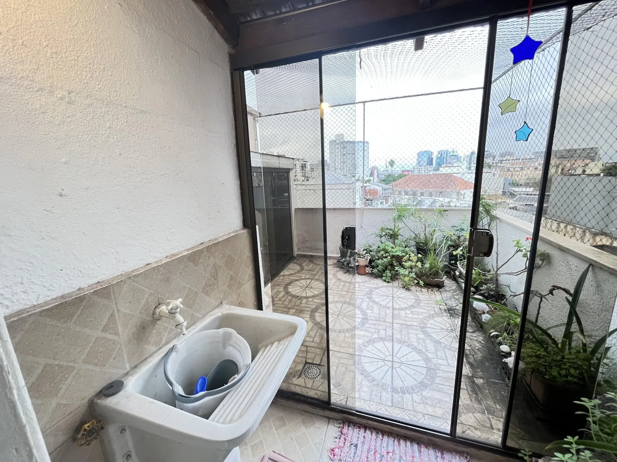 Imagem Apartamento garden de 1 dormitório transformado 2 quartos no bairro Cidade Baixa