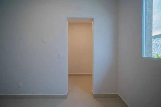 Imagem Casa 3 quartos à venda, 95 m² por R$ 680.000 - Lago dos Pássaros - Cotia/SP