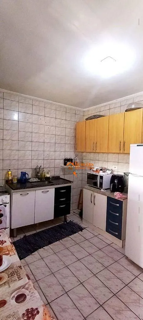 Imagem Sobrado com 2 dormitórios à venda, 140 m² por R$ 380.000,00 - Jardim Jovaia - Guarulhos/SP