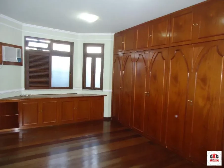 Imagem Casa com 4 Quartos à Venda, 320 m² em Atalaia - Aracaju
