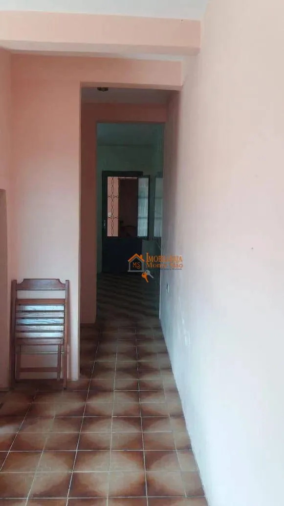 Imagem Casa com 3 dormitórios à venda, 200 m² por R$ 360.000,00 - Jardim Novo Portugal - Guarulhos/SP