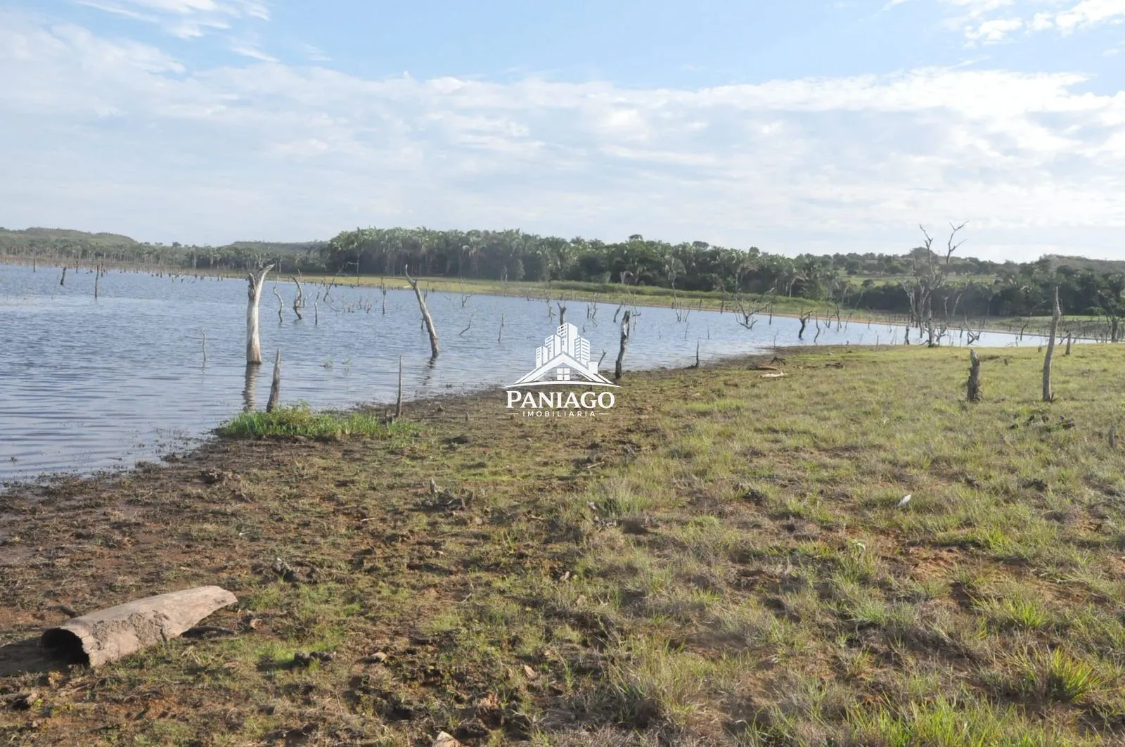Imagem Chácara de 18 Hectares com Beira de Lago à Venda OPORTUNIDADE