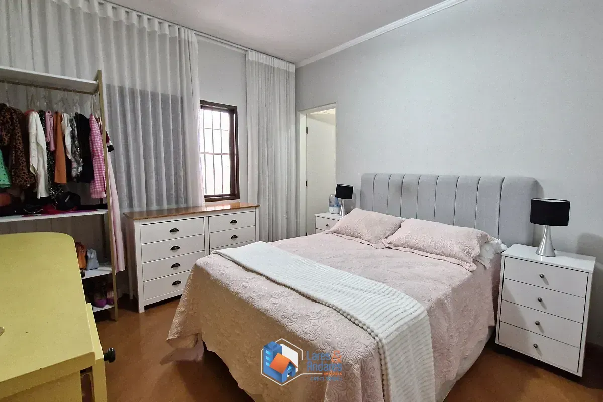 Imagem Casa para venda em Jardim Franca com 2 quartos, sendo 1 suíte, 105m²