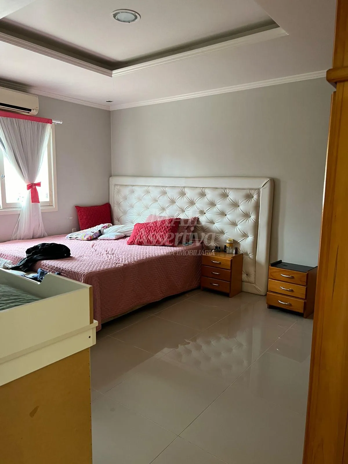Imagem Excelente casa com 03 dormitórios para venda em Novo Hamburgo