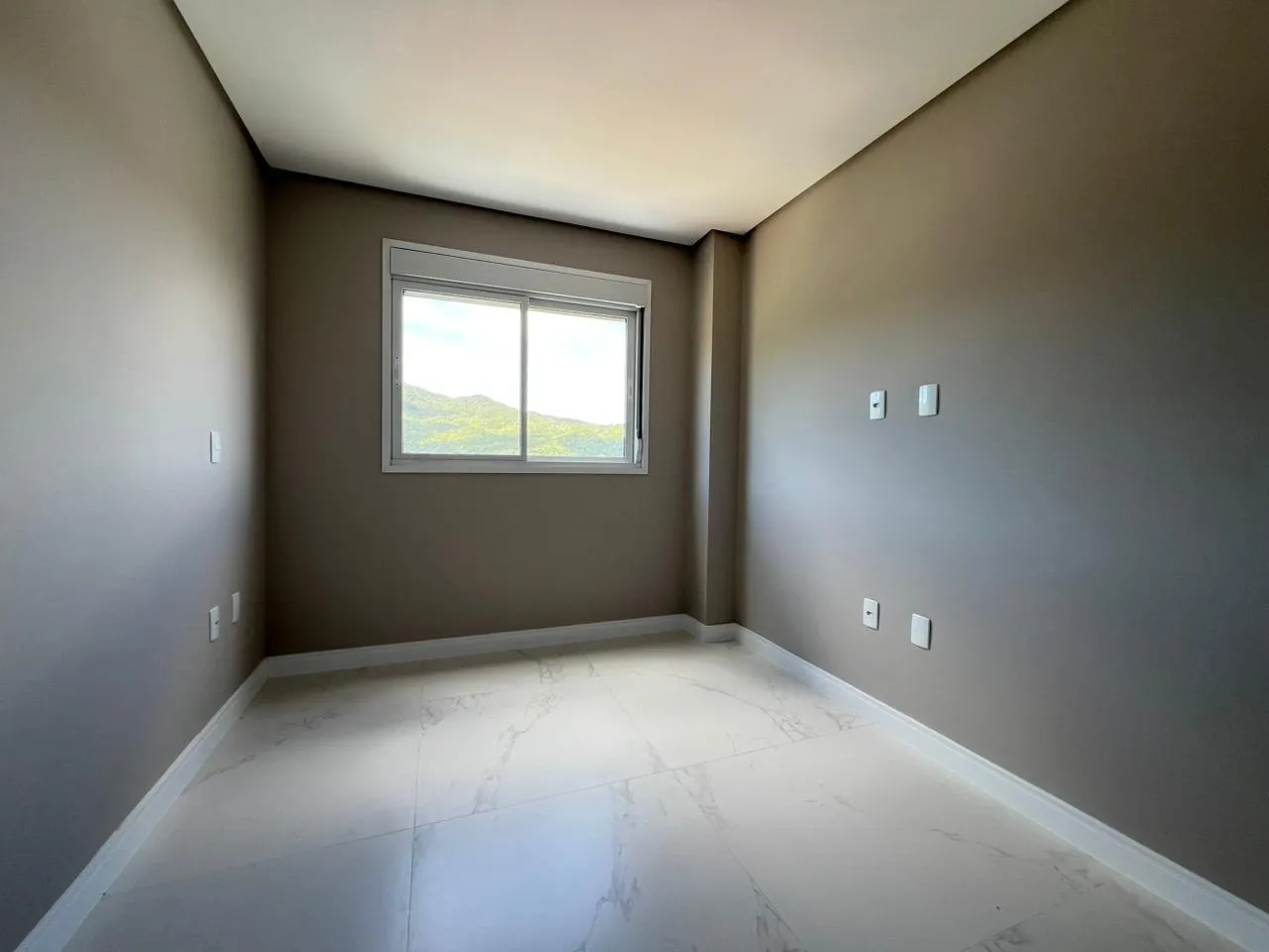 Imagem Apartamento com vista para o mar à venda com 80.52m2 por R$ 1.075.000,00
