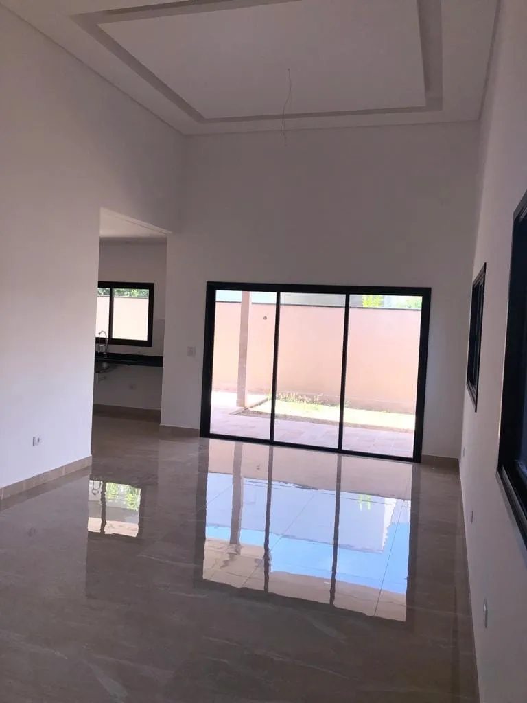 Imagem Casa à venda 3 Quartos, 1 Suite, 5 Vagas, 275M², Santa Cruz dos Lázaros, Jacareí - SP | Jardim Residencial Golden Park