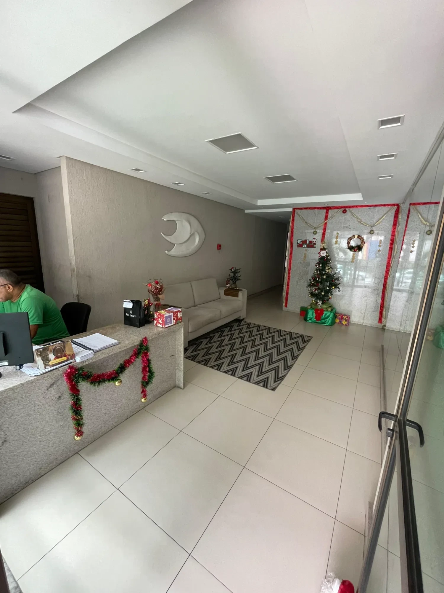 Imagem Apartamento com 2 Quartos para Alugar, 50 m² em Casa Amarela - Recife