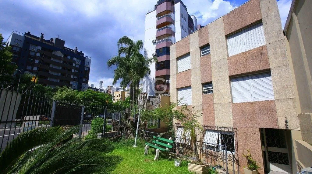 Imagem Apartamento no Petrópolis de 2 dormitórios