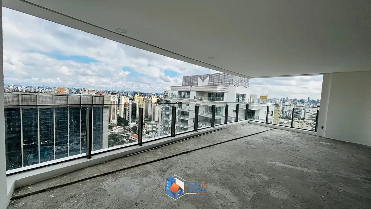 Foto do imóvel Cobertura para venda em Paraíso com 4 quartos, sendo 4 suítes, 554m² em Rua Achilles Masetti
