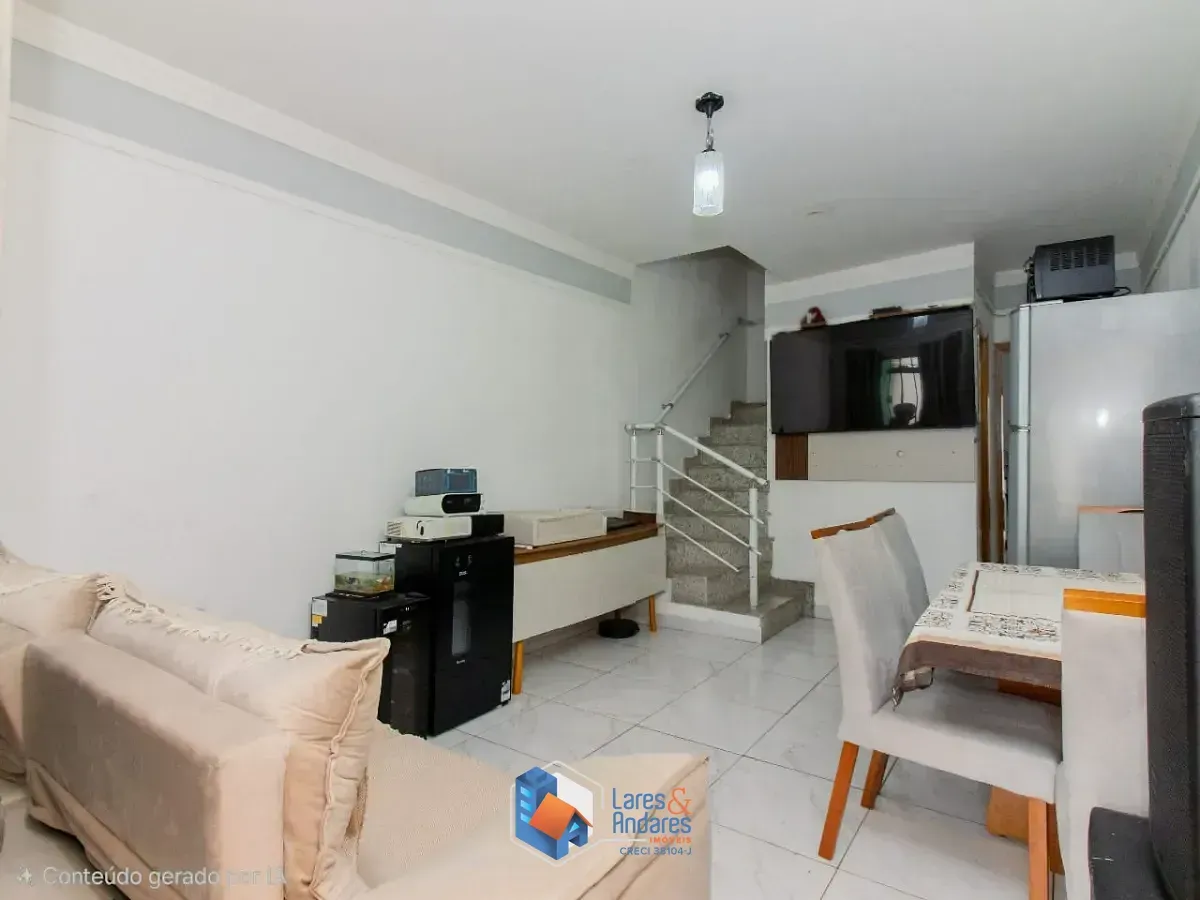 Imagem Sobrado para venda em Jardim Tremembé com 3 quartos, sendo 1 suíte, 98m²