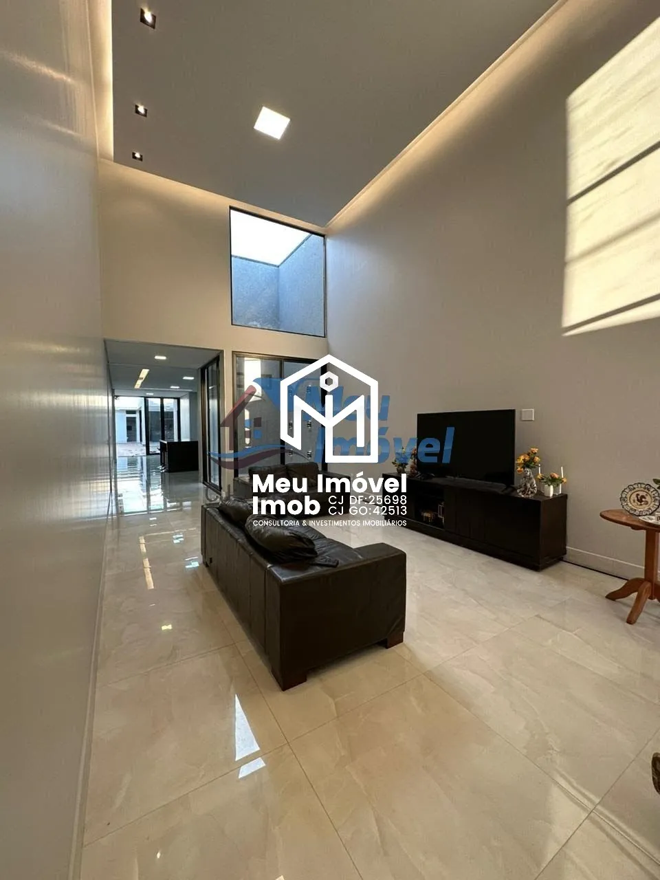 Imagem Rua 10/12 Vicente Pires Casa 4 Quartos 3 Suítes 460m² Lote 360m² útil 4 Vagas
