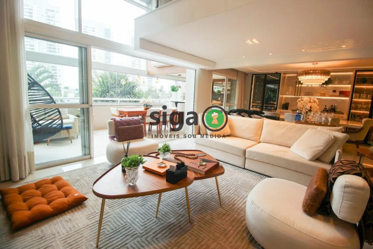 Imagem Apartamento à venda com 246m², 3 quartos e 4 vagas