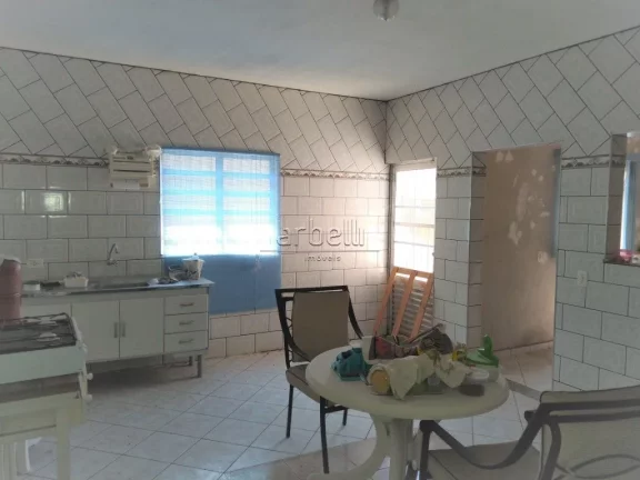 Imagem Sobrado com 300 metros quadrados aproximadamente de área total e 150 metros quadrados de área cons...