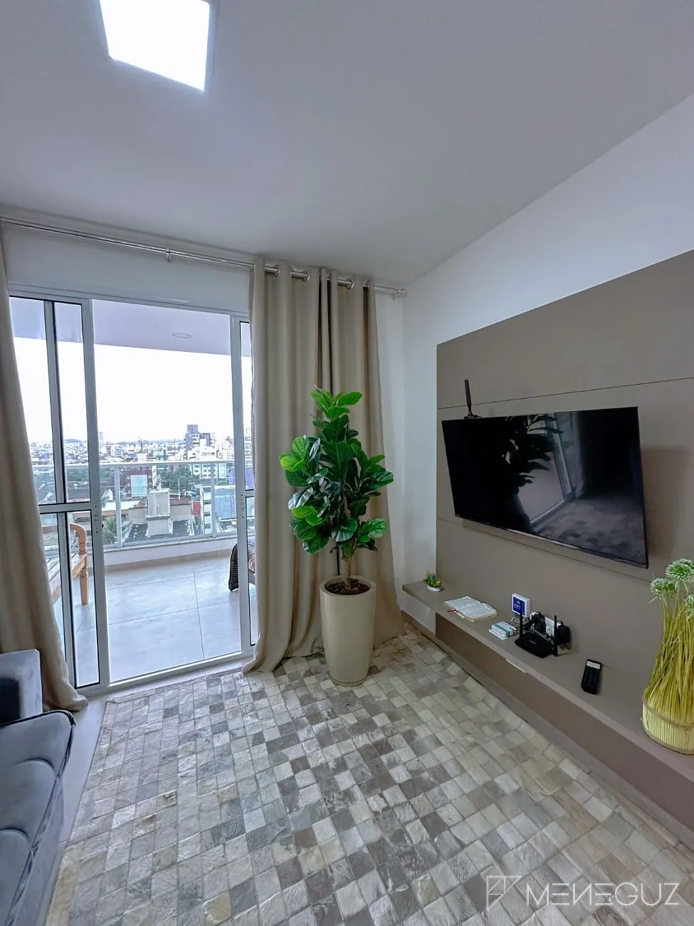 Imagem Apartamento 2 quartos a venda totalmente mobiliado e decorado na Praia do Morro