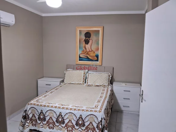 Imagem Belíssimo apartamento de 2 dormitórios em Santos no José Menino na avenida da praia à venda por R$ 480.000,00