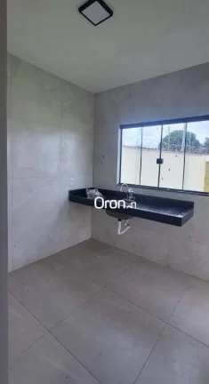 Imagem Casa com 2 dormitórios à venda, 81 m² por R$ 280.000,00 - Setor Comendador Walmor - Aparecida de Goiânia/GO