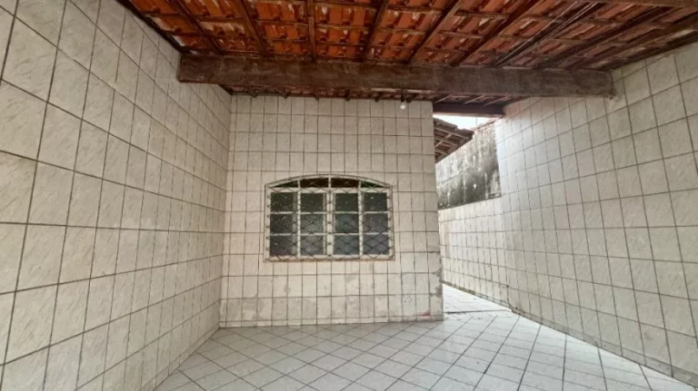 Imagem CASA COM 127 m² - MARACANÃ - PRAIA GRANDE SP