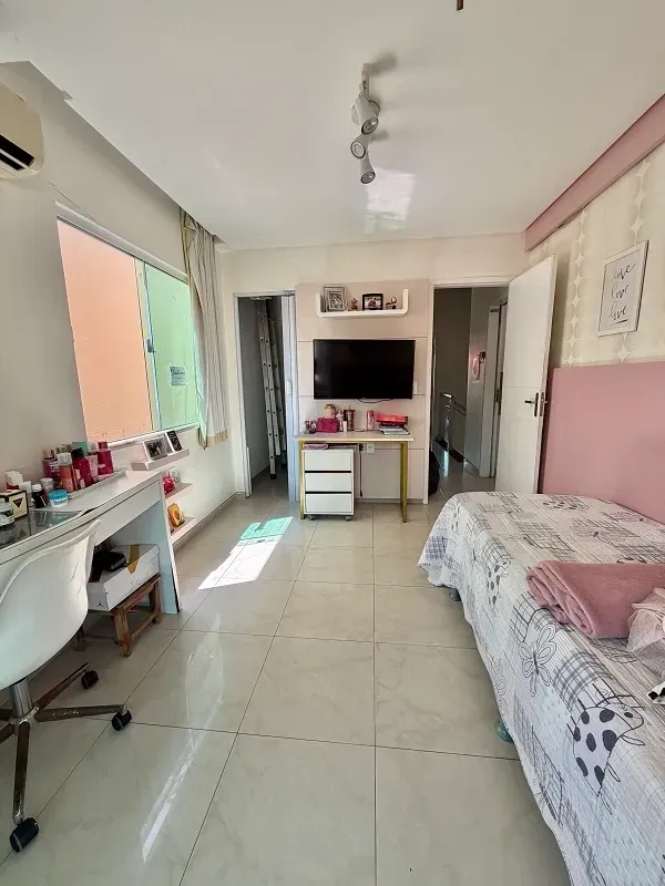 Imagem Casa com 4 Quartos à Venda, 197 m² em Edson Queiroz - Fortaleza
