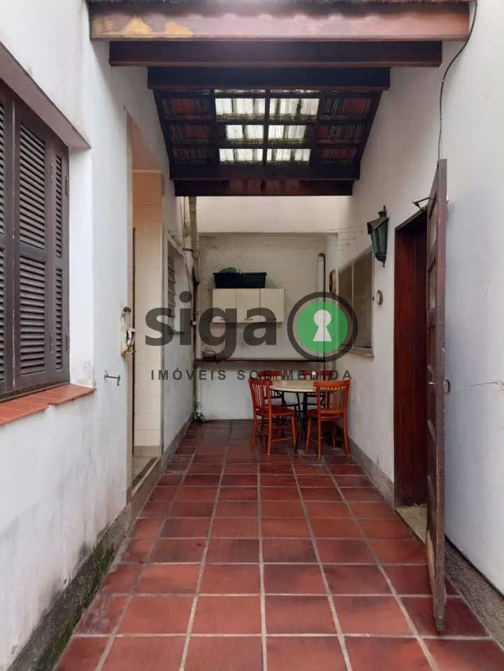 Imagem Casa com 441 m² de terreno em localização estratégica ? Espaço, conforto e excelente potencial