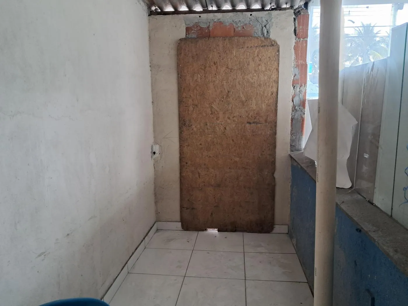 Imagem Loja Comercial para Locação em Rio de Janeiro, Campo Grande, 2 banheiros, 1 vaga