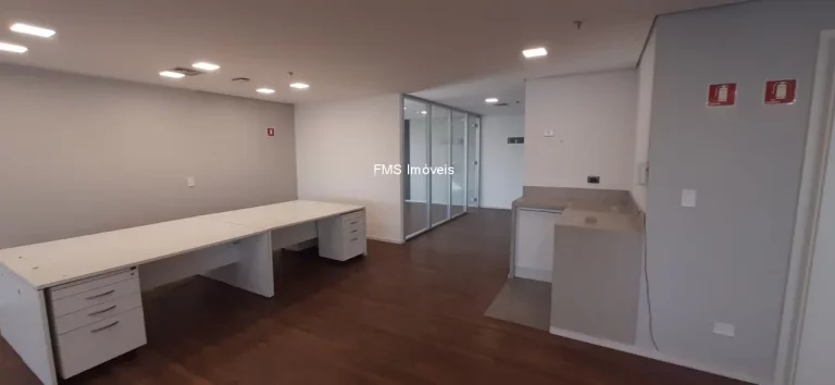 Imagem Conjunto comercial para locação com 212m² na Vila Olímpia.