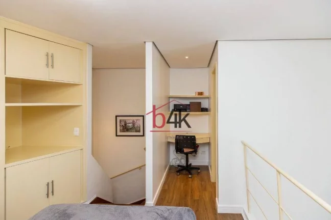 Imagem Apartamento Duplex à Venda em Moema