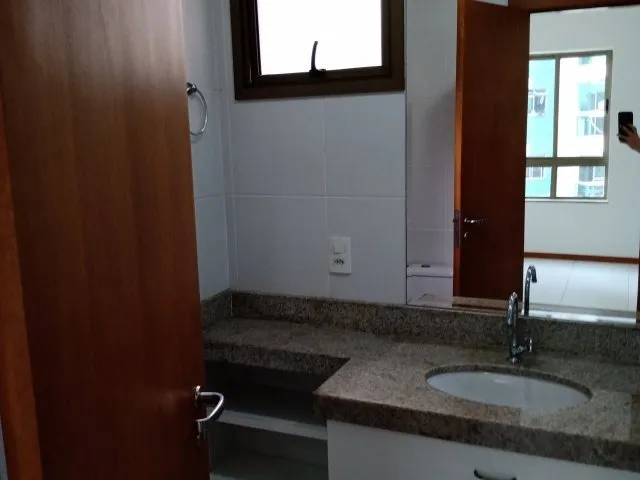 Imagem Apartamento com 3 quartos para alugar em Vila Velha
