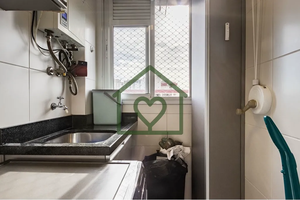 Imagem Apartamento no bairro Jardim Itu Sabará em Porto Alegre no condomínio fechado localizado na Rua Cr...