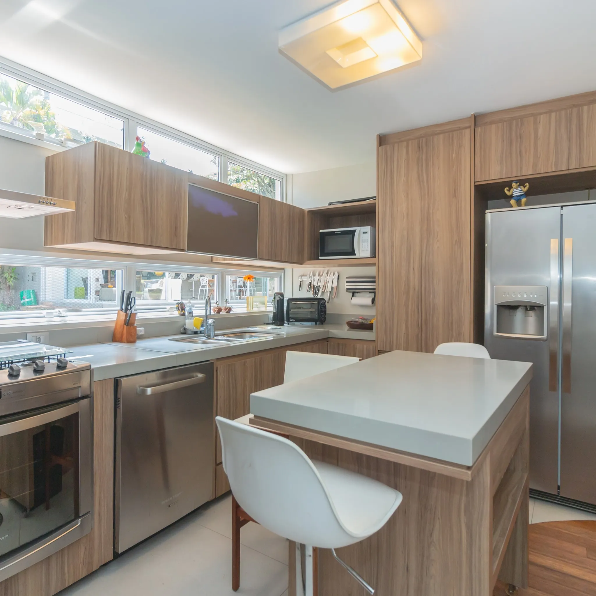 Imagem Casa Alto de Pinheiros 4 Suites com 6 vagas Arquitetura moderna Amplo Jardim